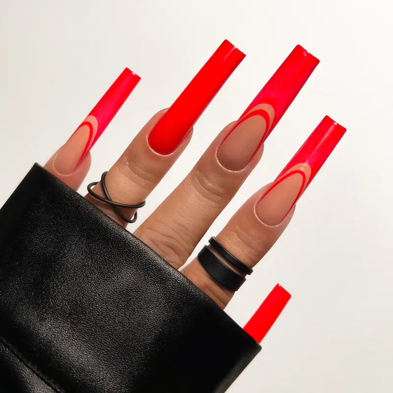 Molten Heart Nail Lacquer 1
