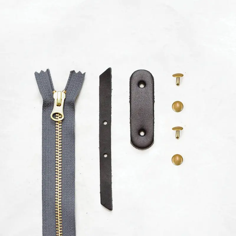 Oberlin Black Zippered Bag Making Kit 26